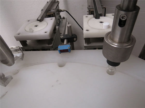 Essential Oil Filling And Capping Machine